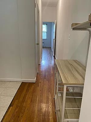 4th image of 321 E 89th St APT 5C