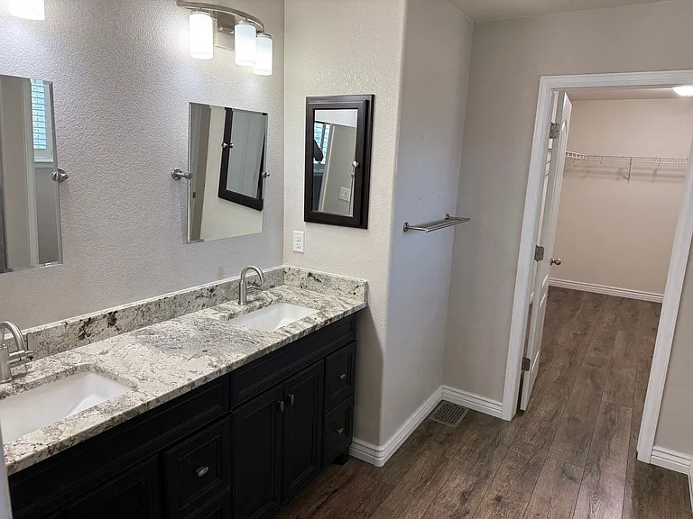 25084 E Pinewood Pl — Photo 22