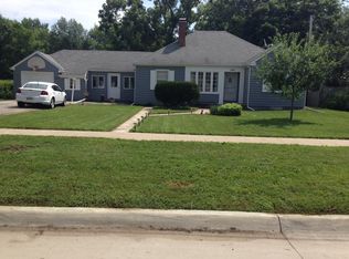 1001 S 2nd St, Fairfield, IA 52556