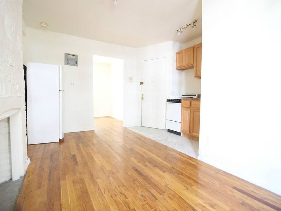1st image of 438 E 9th St APT 8