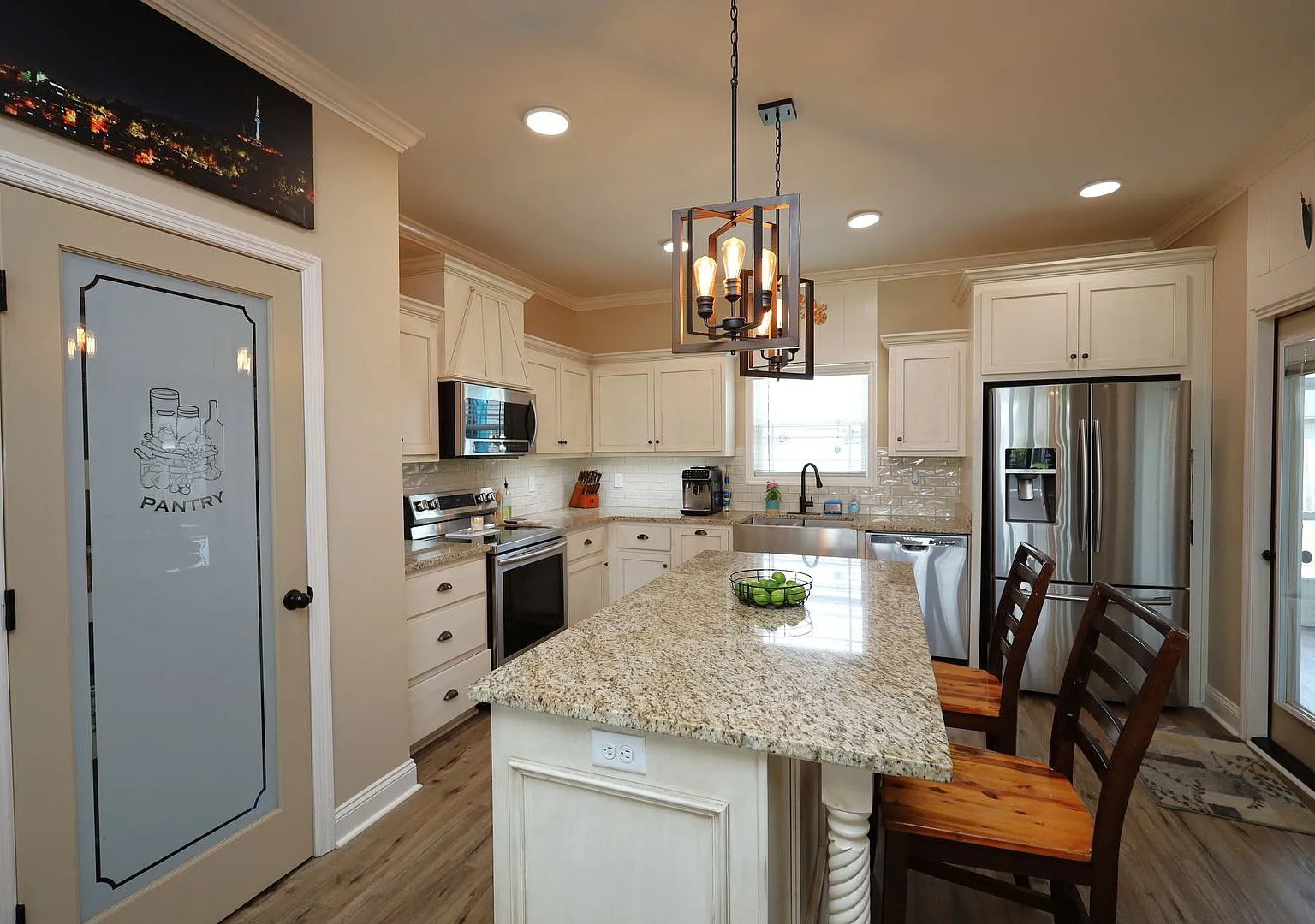 3905 Crusader Court — Photo 4