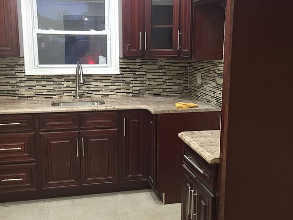 5th image of 128-08 Springfield Blvd #11411