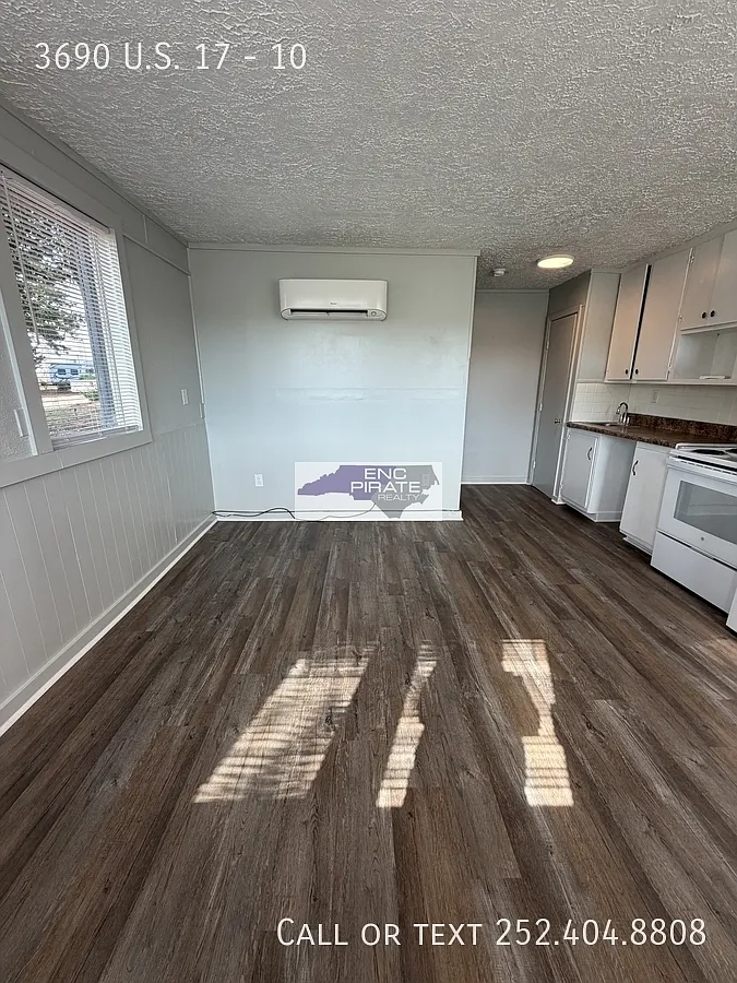 1 bed, $700 — Photo 2
