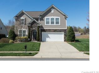 200 Fielding St, Mount Holly, NC 28120