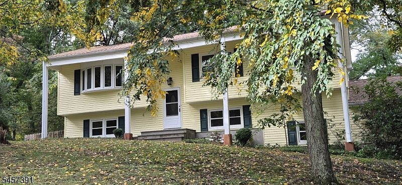 1st image of 13 Westbrook Rd