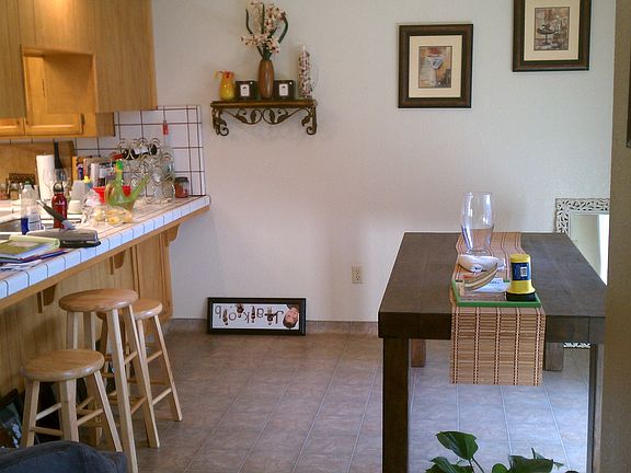 Big Dining Area with counter top can act as table top.