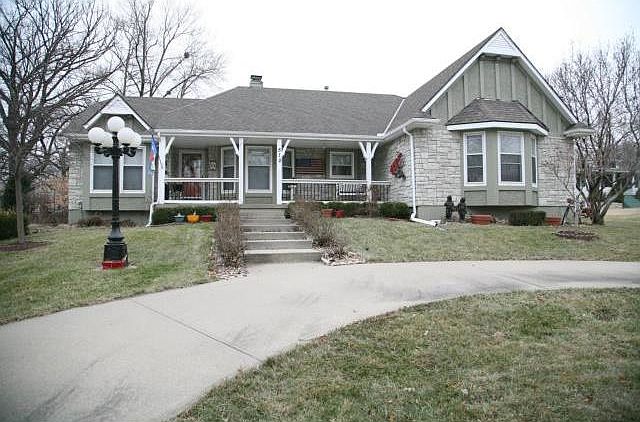 1st image of 510 Linda Ln