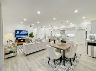 407 Transport, Tustin, CA 92782