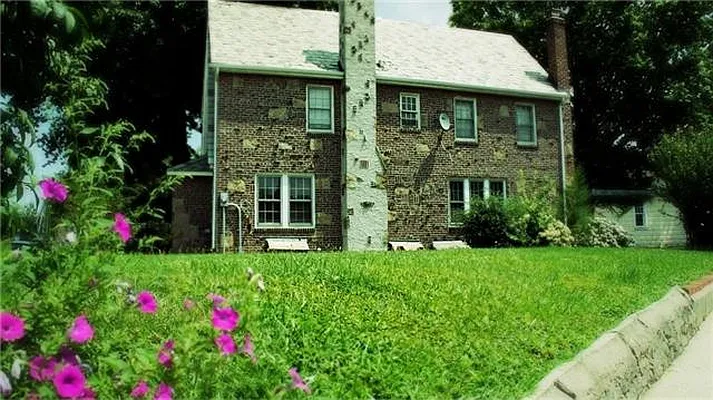 Sold by Mark David | media 27