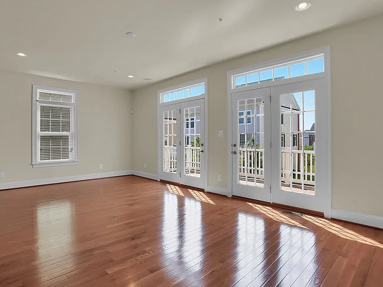 8642 Westford Rd — Photo 9