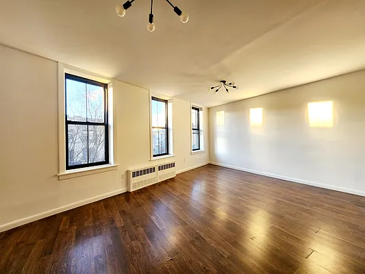 Rented by Brooklyn Property Group LLC | media 4