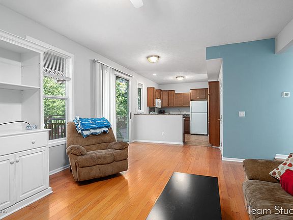 4th image of 5469 Boxwood Ct SE