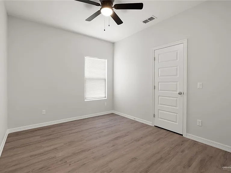 4504 Larkspur Ave #2 — Photo 12