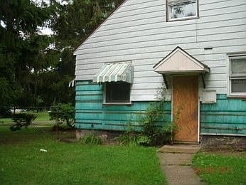 2nd image of 4902 Martin Luther King Ave