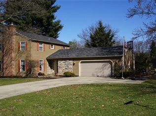 1334 Wilkshire Cir SW, North Canton, OH 44720
