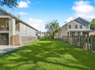 1823 Ursulines Ave, New Orleans, LA 70116