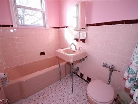 3rd image of 2169 E 29th St
