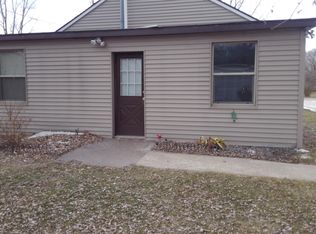 2185 Elizabeth St #B, Mount Pleasant, MI 48858