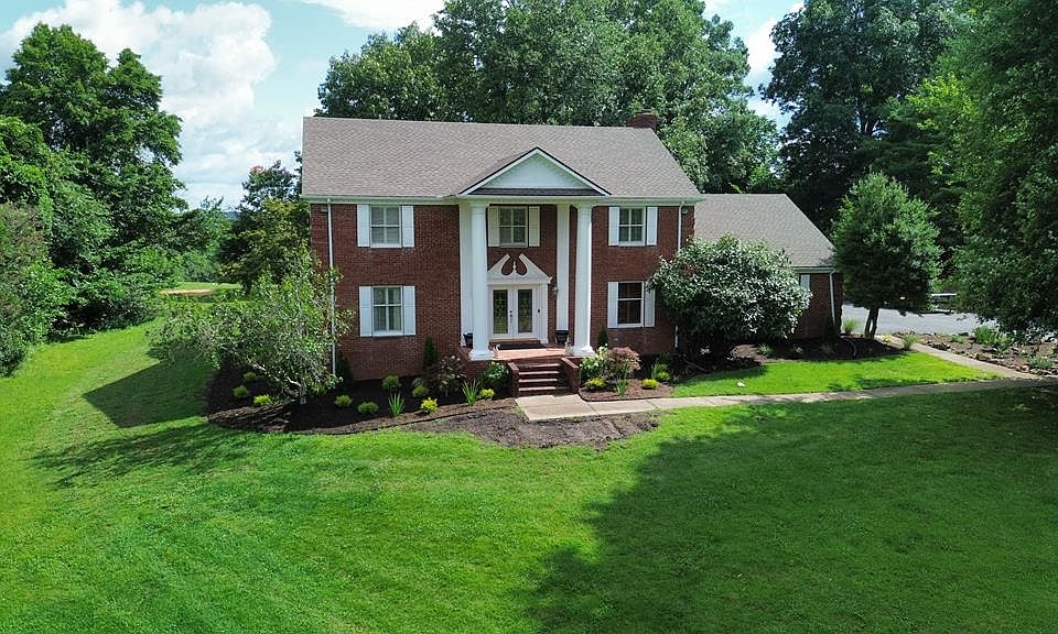 1st image of 1200 College Dr