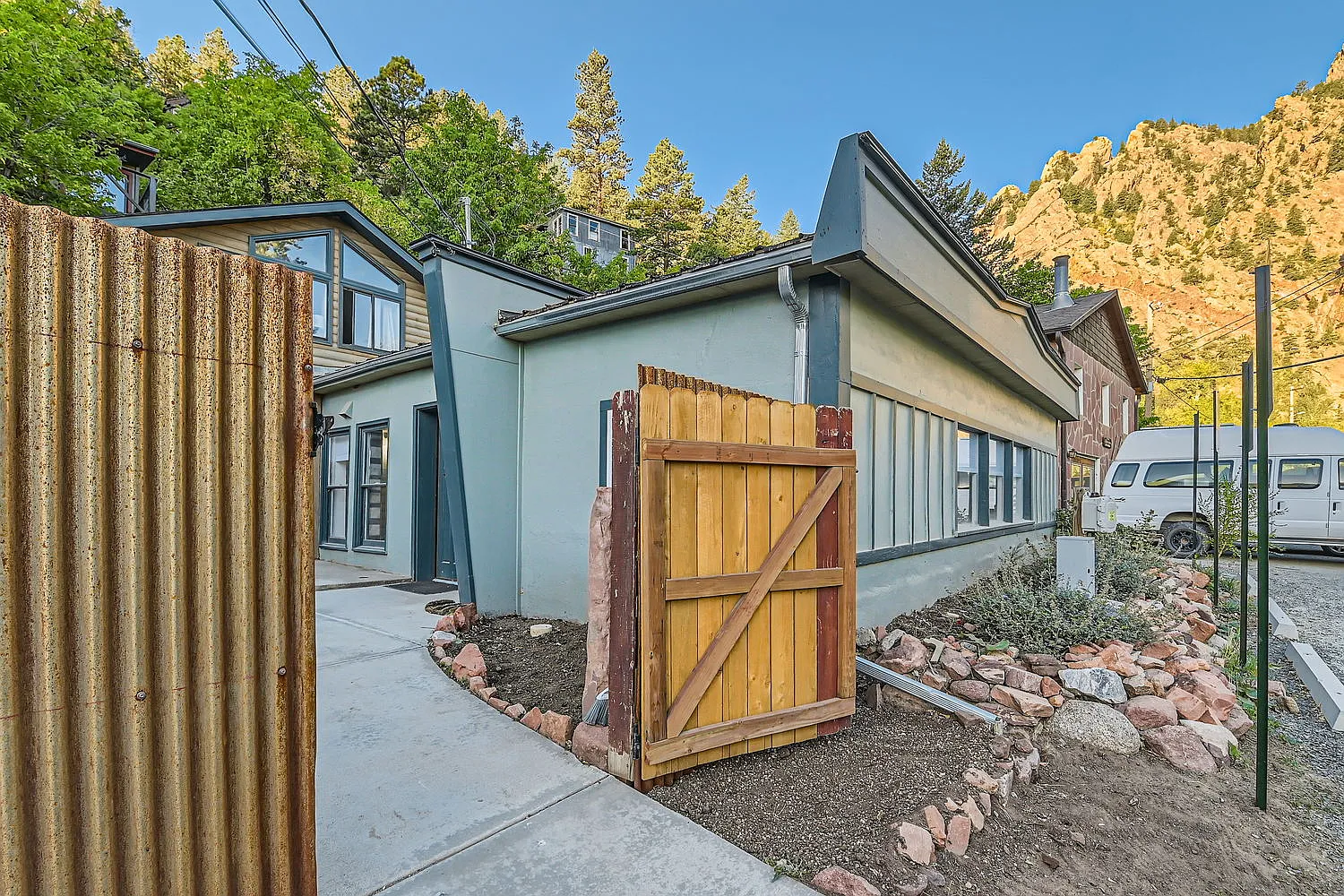 267 Eldorado Springs Dr — Photo 1