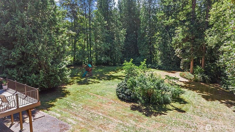 4th image of 19407 228th Avenue SE