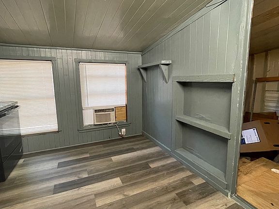 5th image of 22889 Cascade Pl #E1