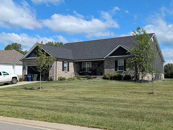 2nd image of 280 Sande Ridge Ln