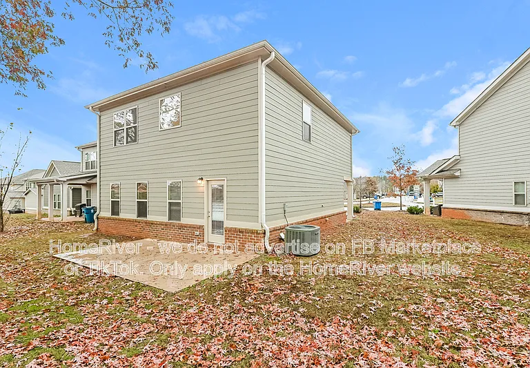 196 Daisy Cir — Photo 14