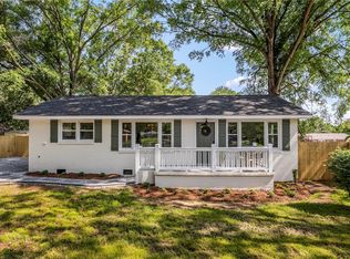 16 Stephanie Dr, Pelzer, SC 29669