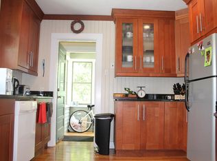 1 Winthrop St #8, Watertown, MA 02472