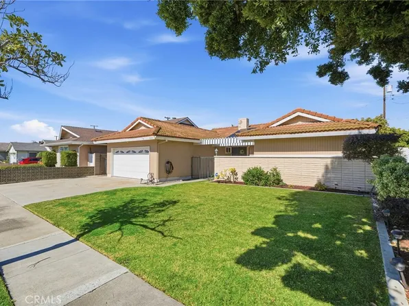 5353 Cumberland Dr, Cypress, CA 90630