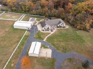 110 Old Collinsville Rd, Caseyville, IL 62232