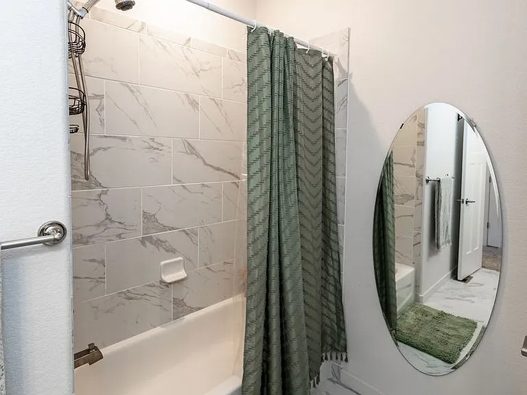5738 Villa Lorenzo Dr — Photo 38