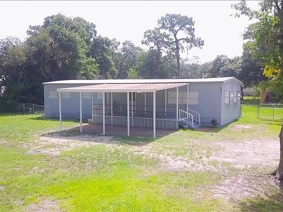 5th image of 8805 Pinecrest Dr