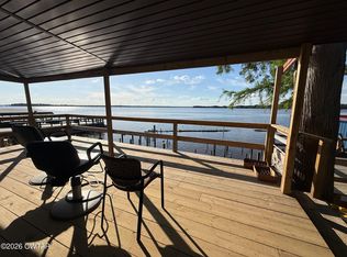 364 E Lakeview Dr, Hornbeak, TN 38232