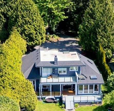 5th image of 8613 Semiahmoo Dr