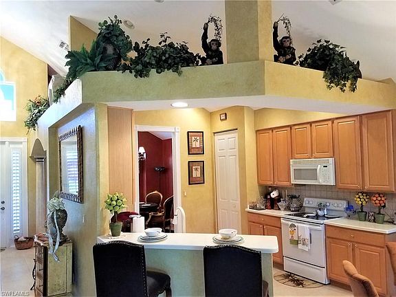2nd image of 28459 Hidden Lake Dr