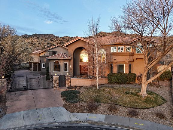3rd image of 1524 Tejana Mesa Pl NE