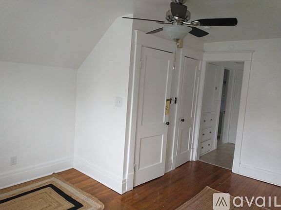 3rd image of 607 Lasalle Ave Floor 2