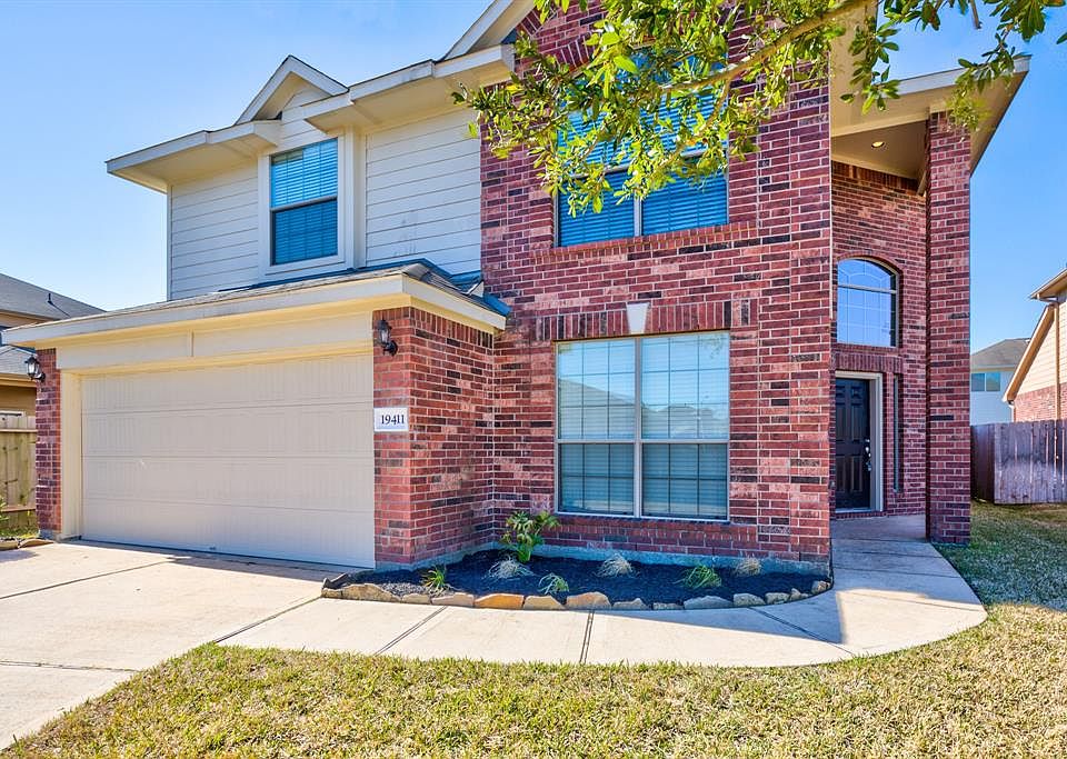 1st image of 19411 Cypress Rose Ct