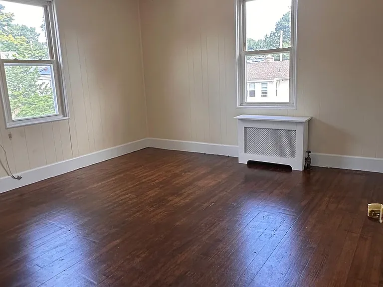 118 Power Rd — Photo 9