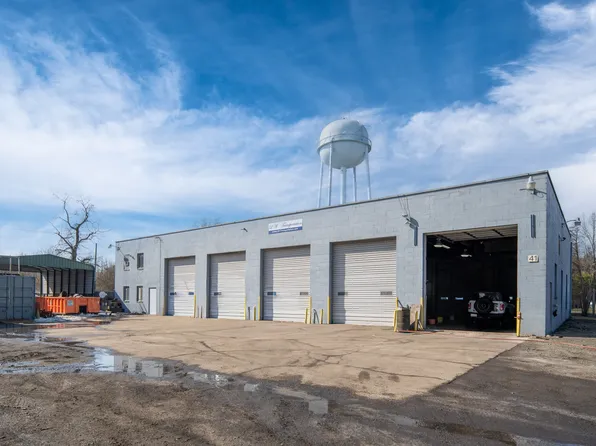 41 Rv Pkwy, Fredericksburg, VA 22405