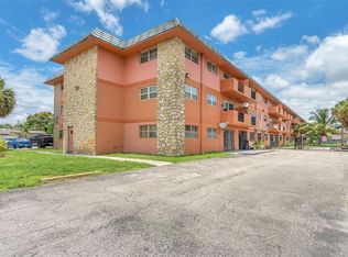 17101 NW 57th Ave APT 302, Opa Locka, FL 33055