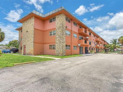 17101 NW 57th Ave APT 302, Opa Locka, FL, 33055