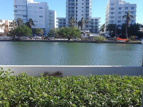 5th image of 2445 Lake Pancoast Dr APT C