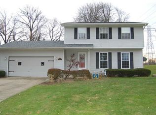 3035 Decamp Rd, Youngstown, OH 44511