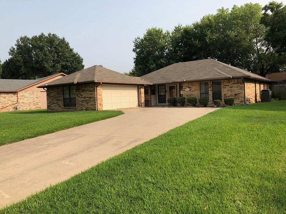 1st image of 1911 Buckeye Dr