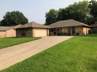 1911 Buckeye Dr, Flower Mound, TX 75028