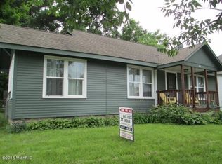 414 E Michigan Ave, Paw Paw, MI 49079