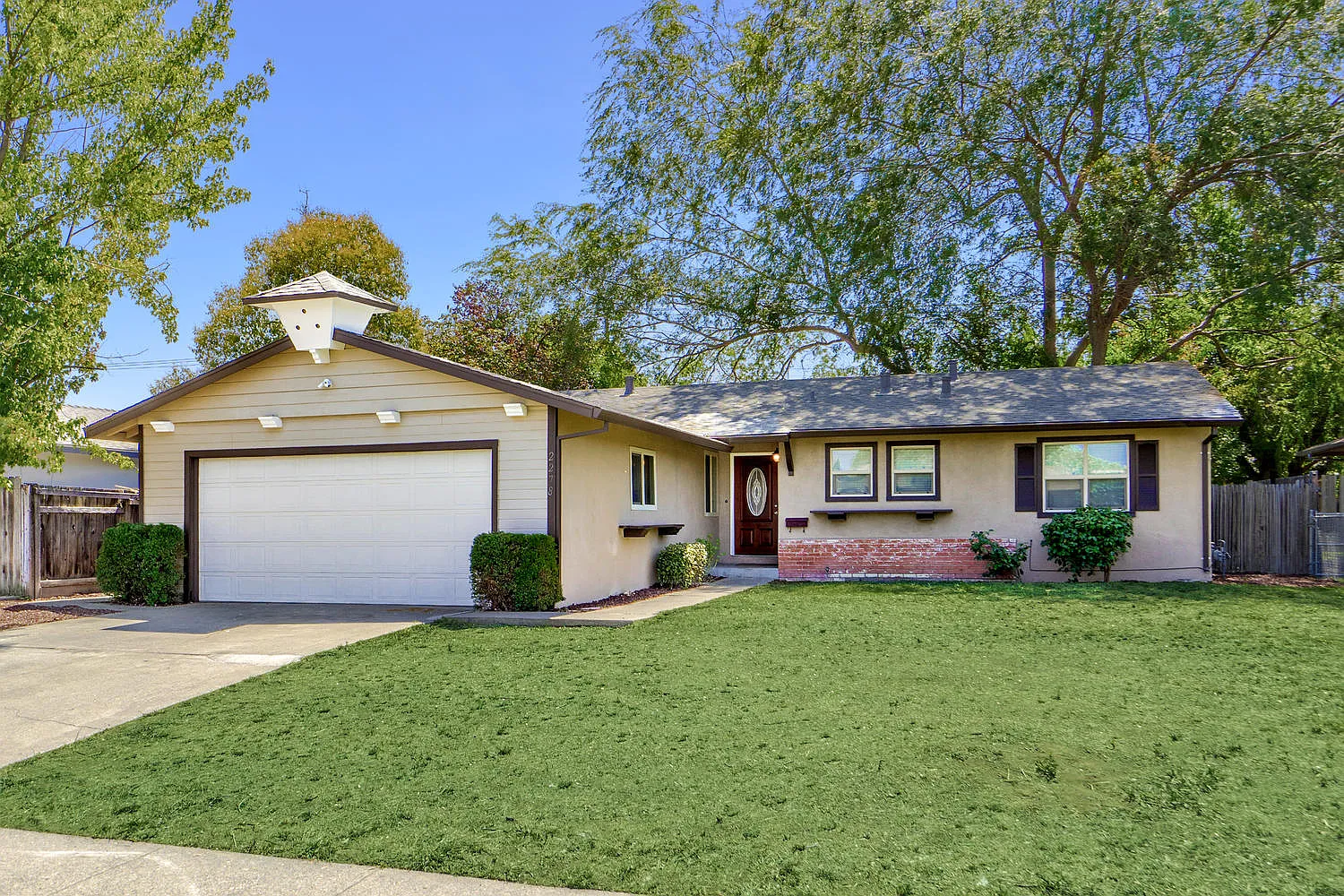 2278 67th Ave photo 1